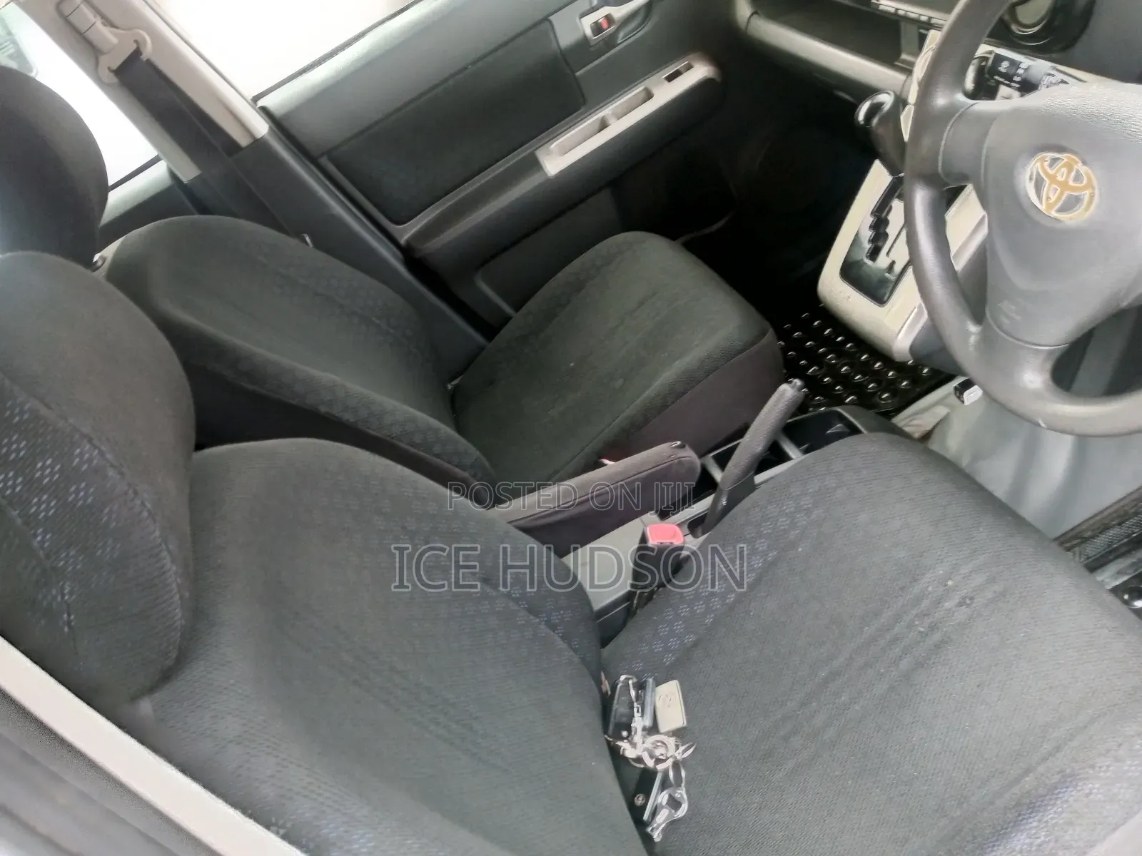 Toyota Rumion 1.5 FWD 2022 Silver