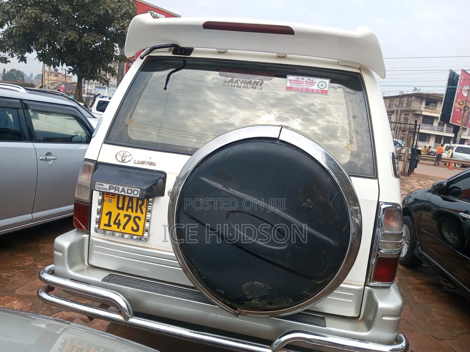Toyota Land Cruiser Prado 2000 White