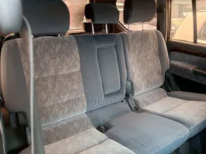 Toyota Land Cruiser Prado 2000 White