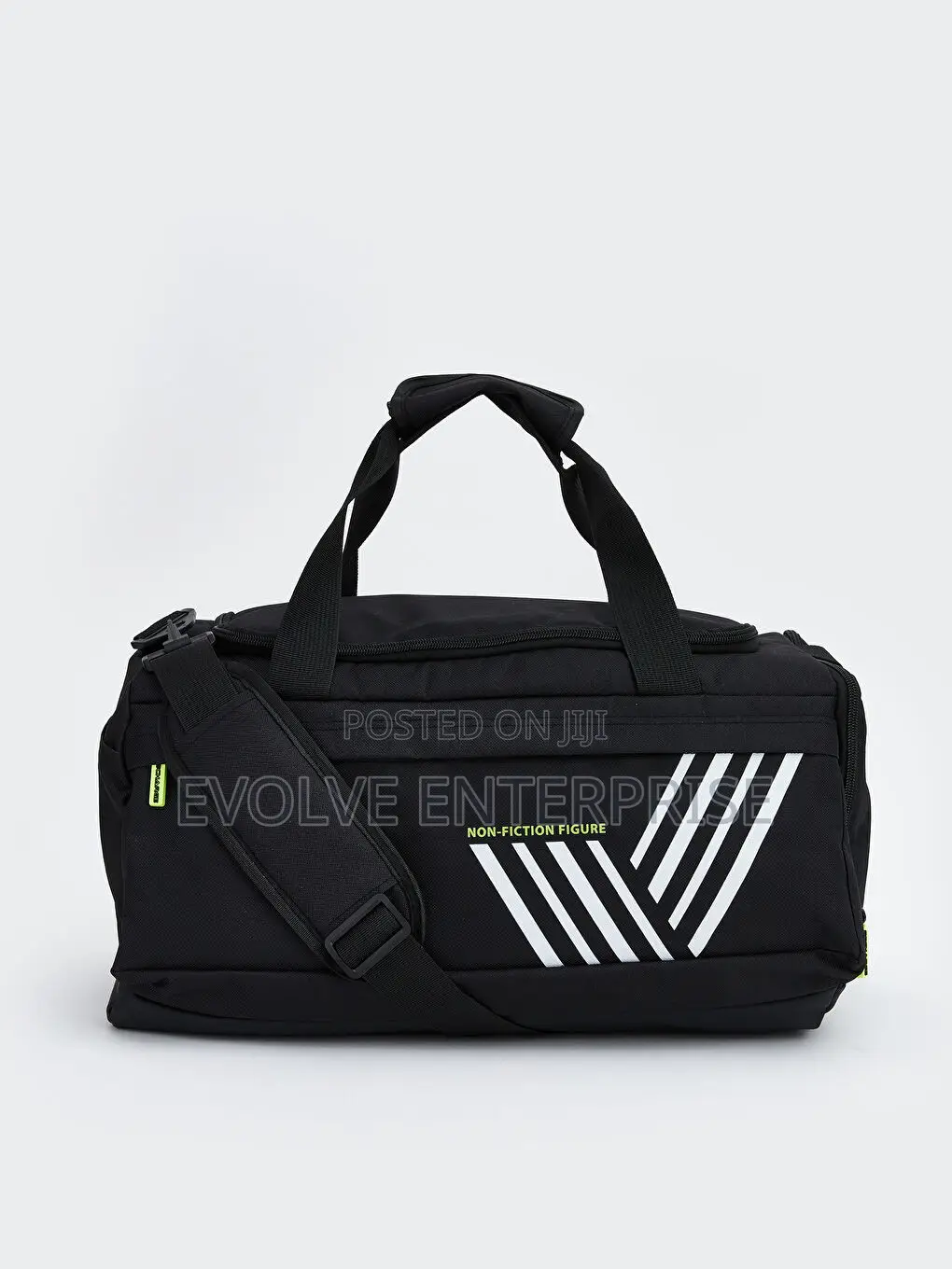 The Men's Duffel, Designed for Life on the Go