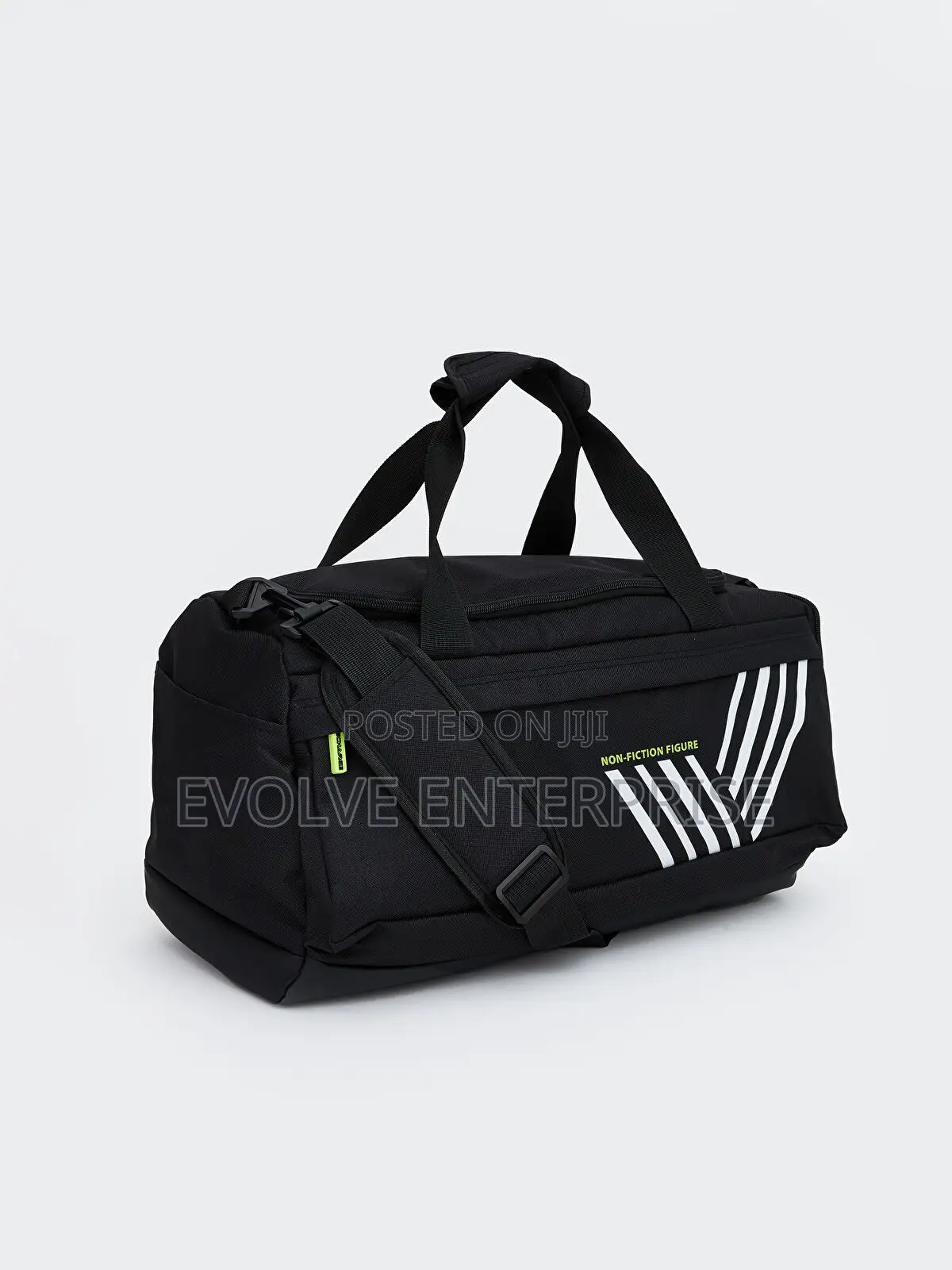 The Men's Duffel, Designed for Life on the Go