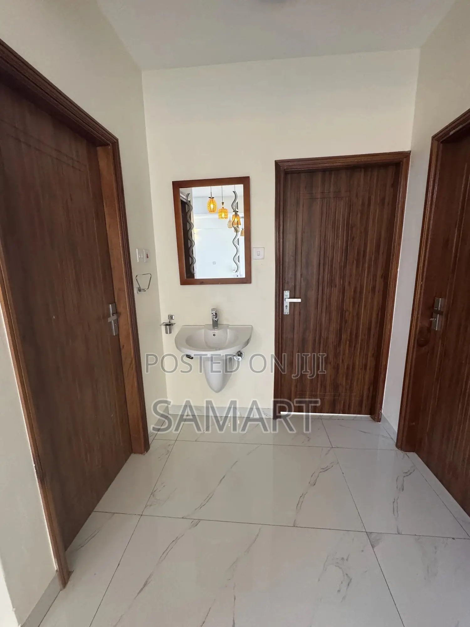 3bdrm Apartment in Krish Apartments, Nakawa for rent