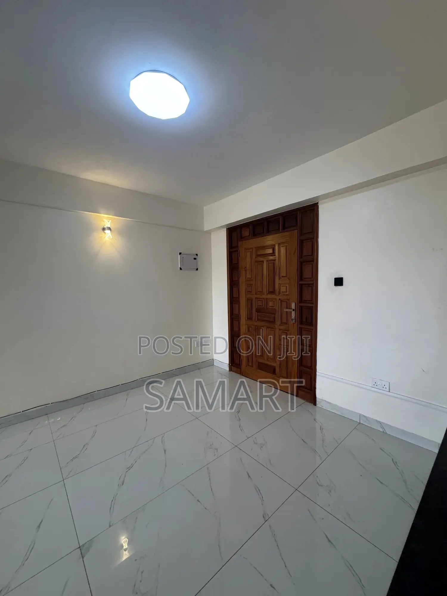 3bdrm Apartment in Krish Apartments, Nakawa for rent