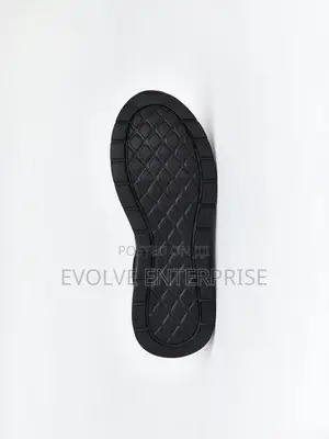 Lace-Up Women's Sneakers With Mesh Detail