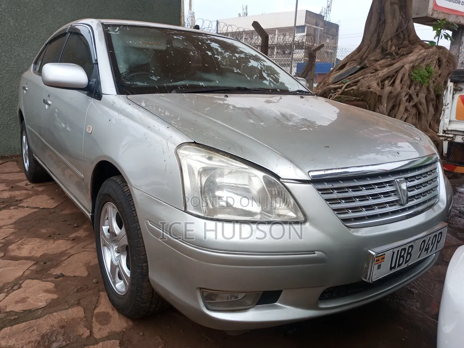 Toyota Premio 2004 Silver