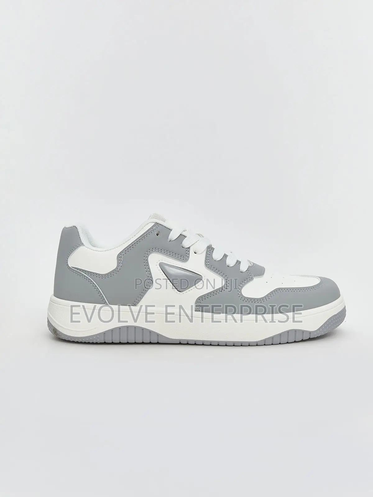 Lace-Up Men's Sneakers Grey and White