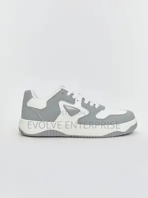 Lace-Up Men's Sneakers Grey and White