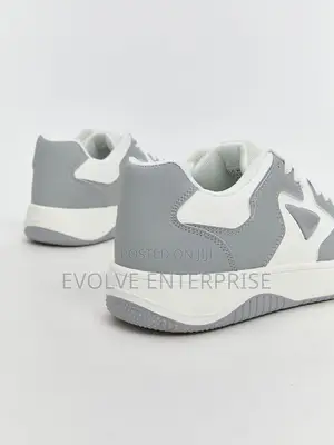 Lace-Up Men's Sneakers Grey and White