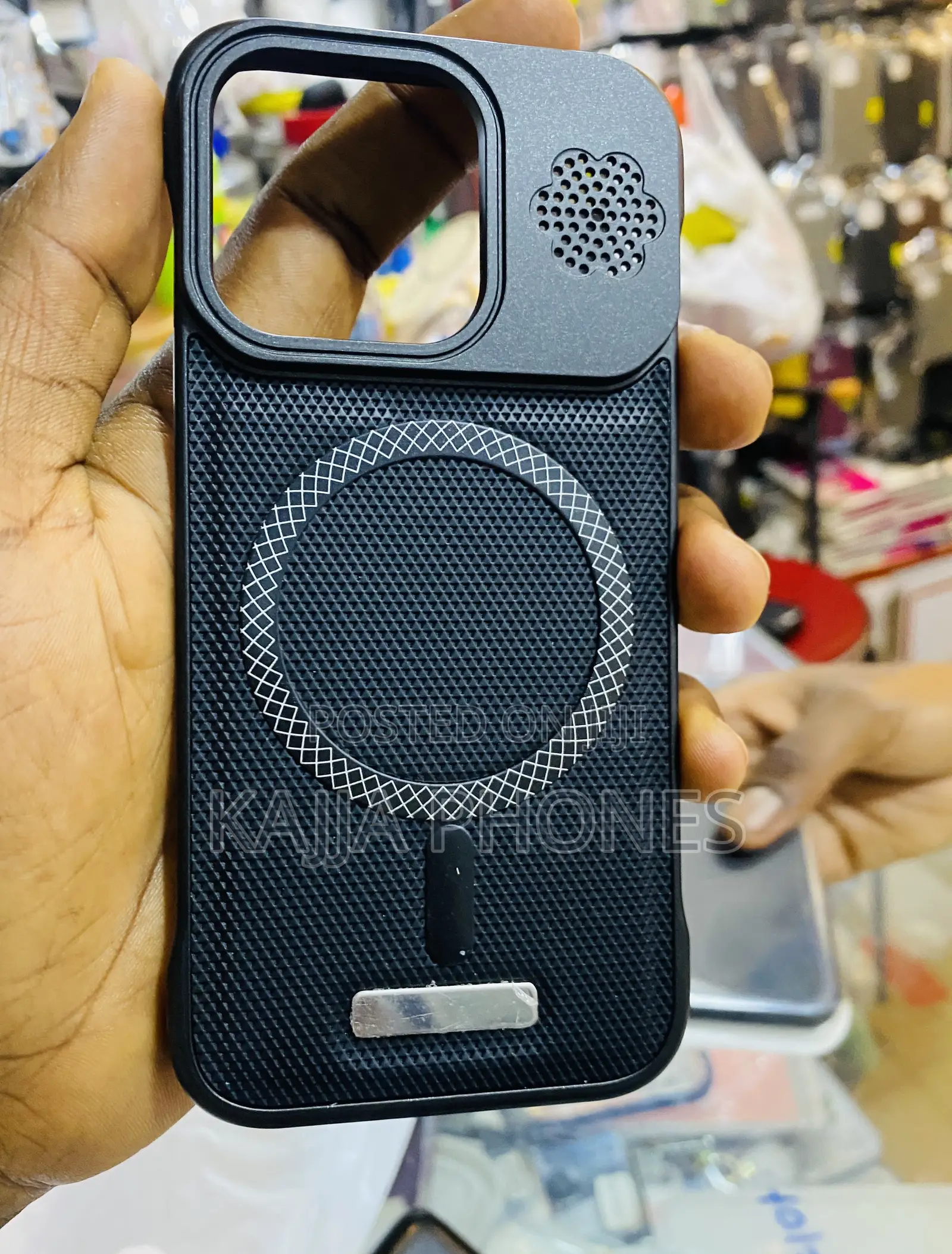 iPhone 16 Pro Cover