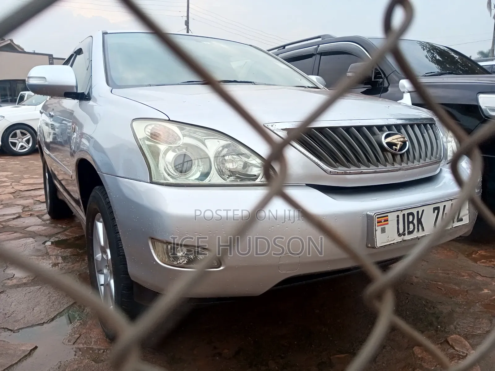 Toyota Harrier 2009 Silver