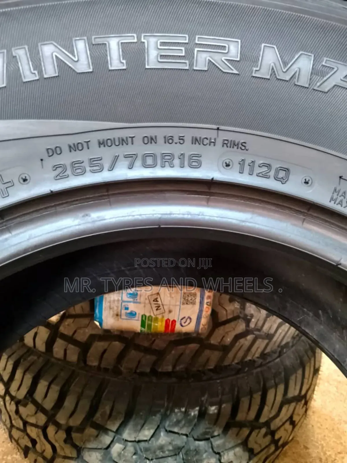 265 70 R16 Dunlop Imported 4rm Japan. Trust Me It Is Gd Than Brand New