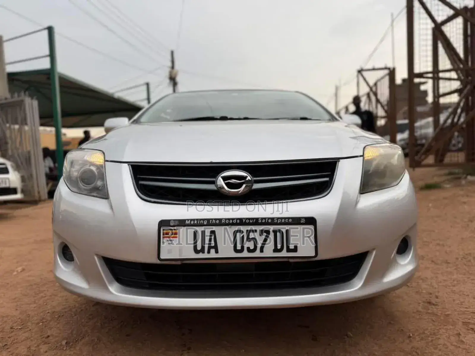 Toyota Corolla Fielder 2012 Silver