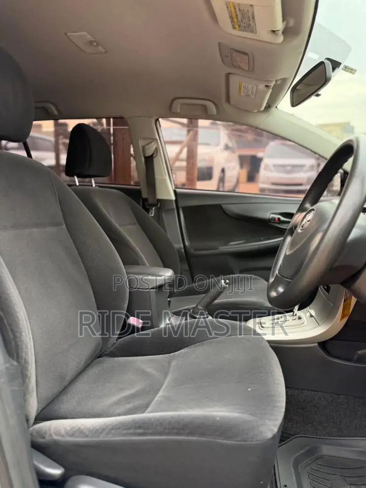 Toyota Corolla Fielder 2012 Silver