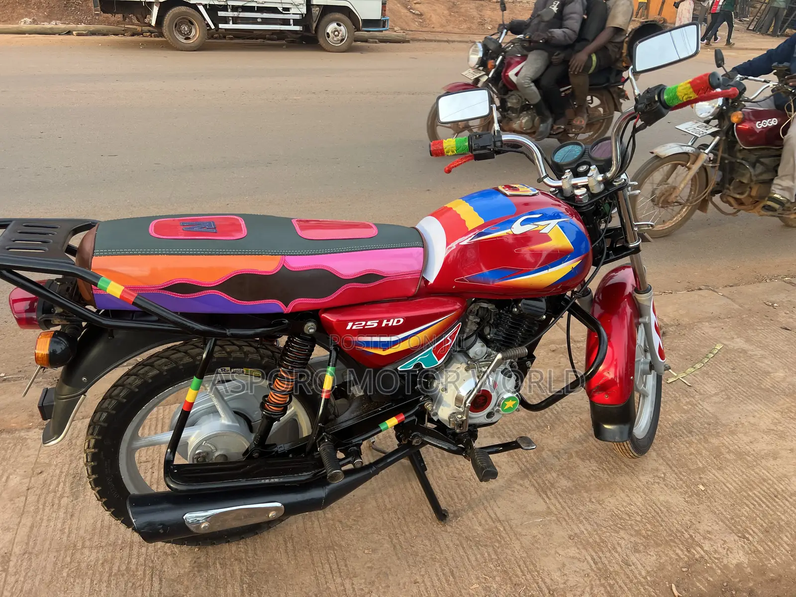 Bajaj CT 125X 2023 Red