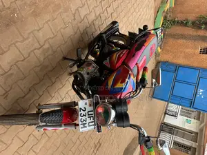 Bajaj CT 125X 2023 Red