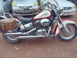 Honda VT 2001 Red