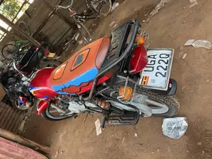 Bajaj CT 125X 2024 Red