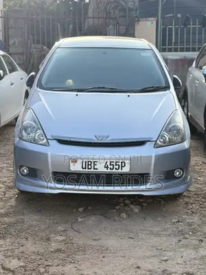 Toyota Wish 2006 Silver