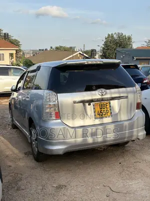 Toyota Wish 2006 Silver