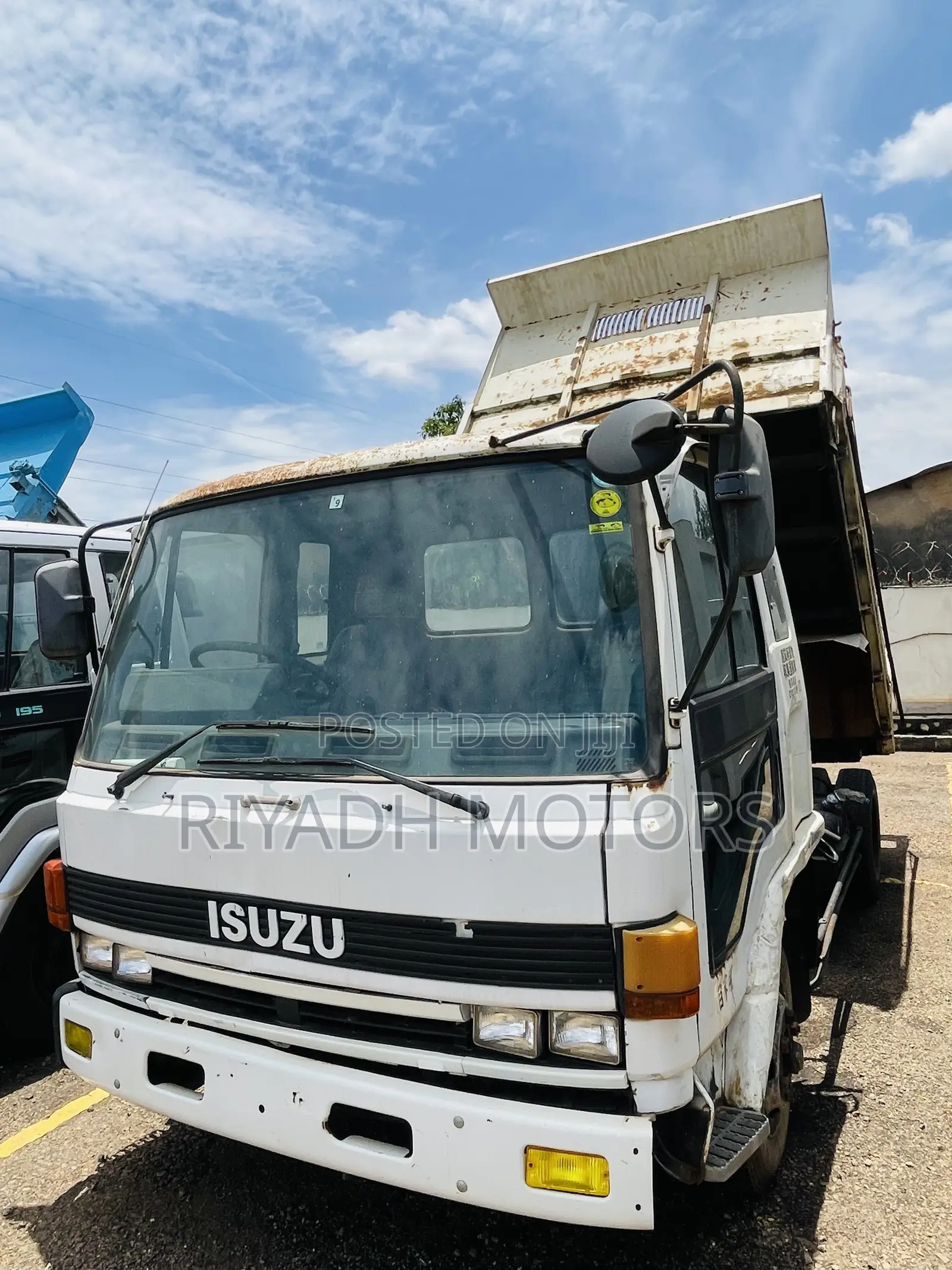 Isuzu Forward Tipper Ordinary