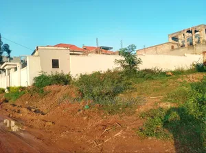 Plot for Sale in Entebbe Kawuku