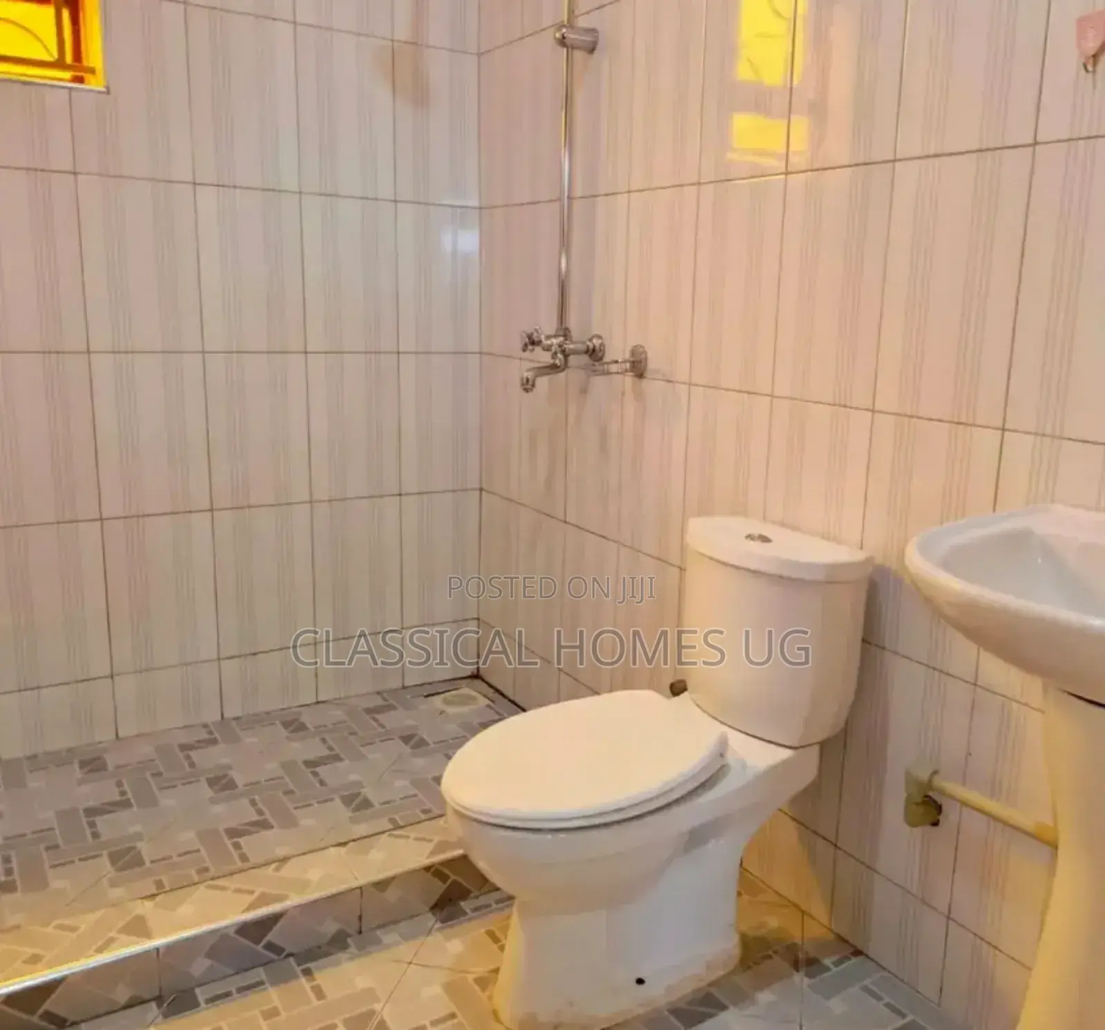 2bdrm Apartment in Luzira, Central Division for rent
