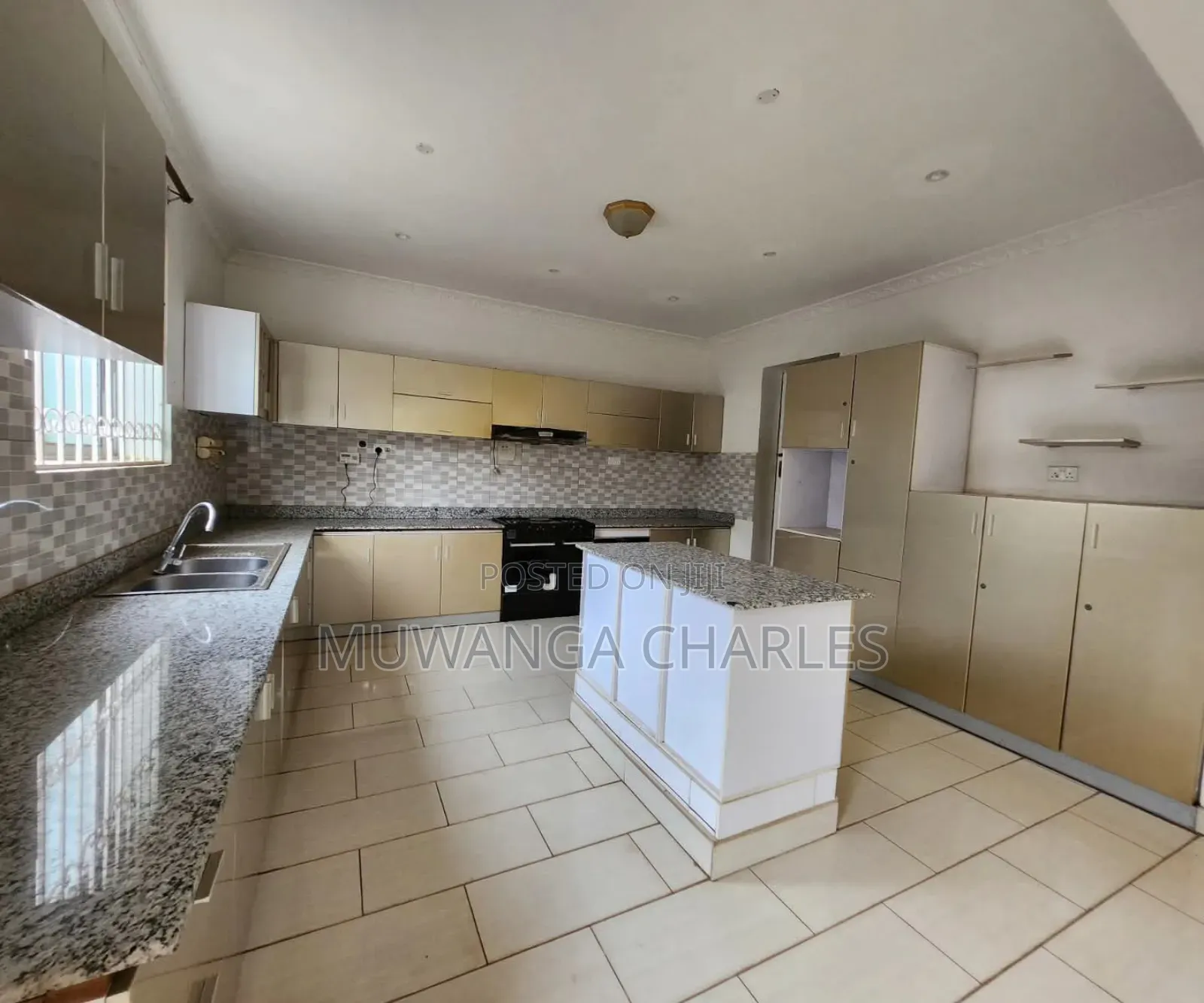 5bdrm Duplex in Fs Properties Ltd, Nakawa for rent