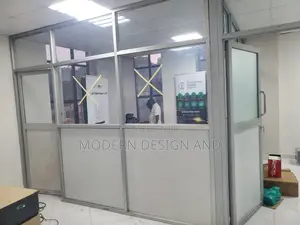 Office Partitions Using Aluminium and Glass