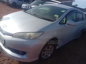 Toyota Wish 2010 Gray