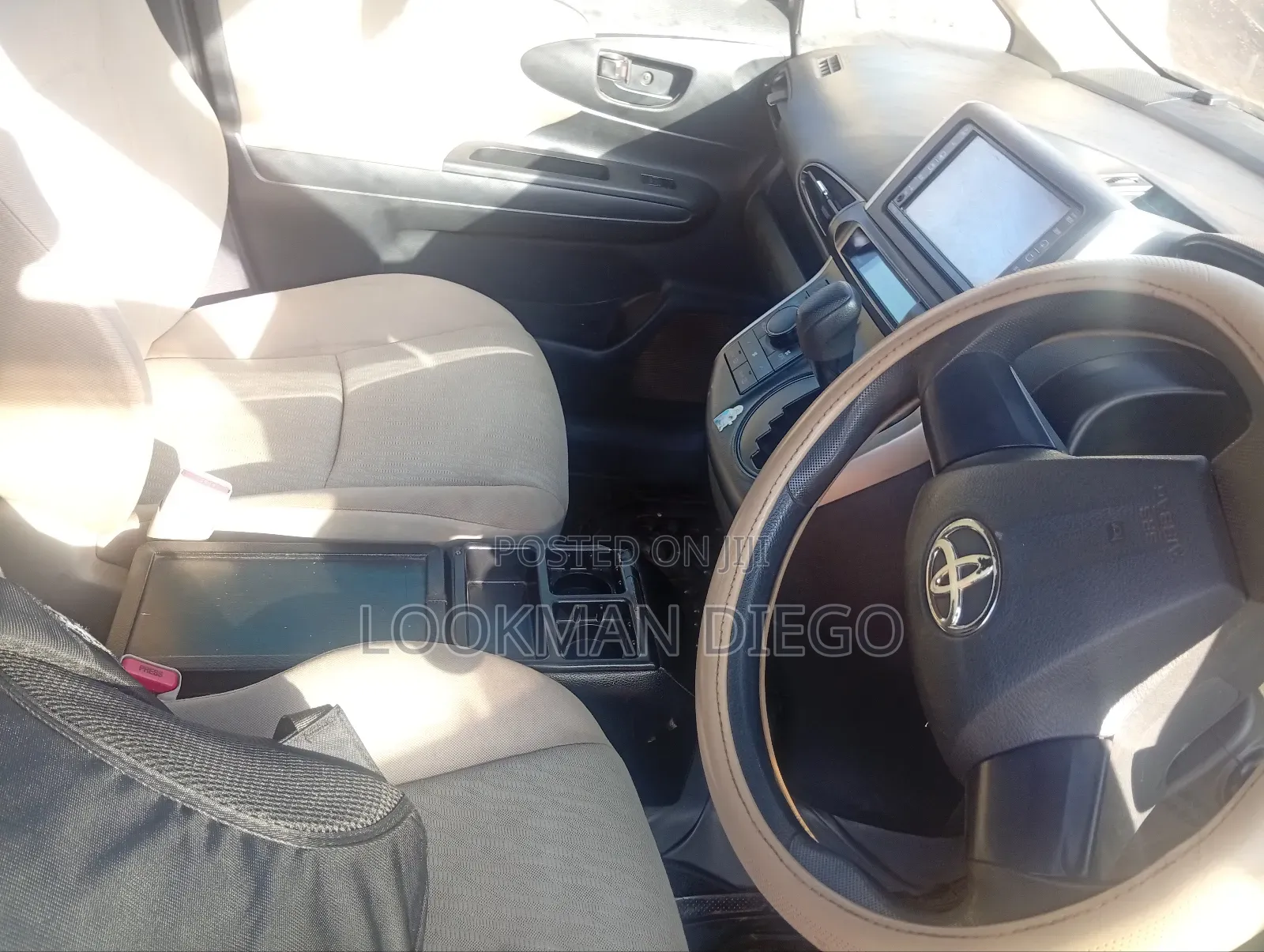 Toyota Wish 2010 Gray