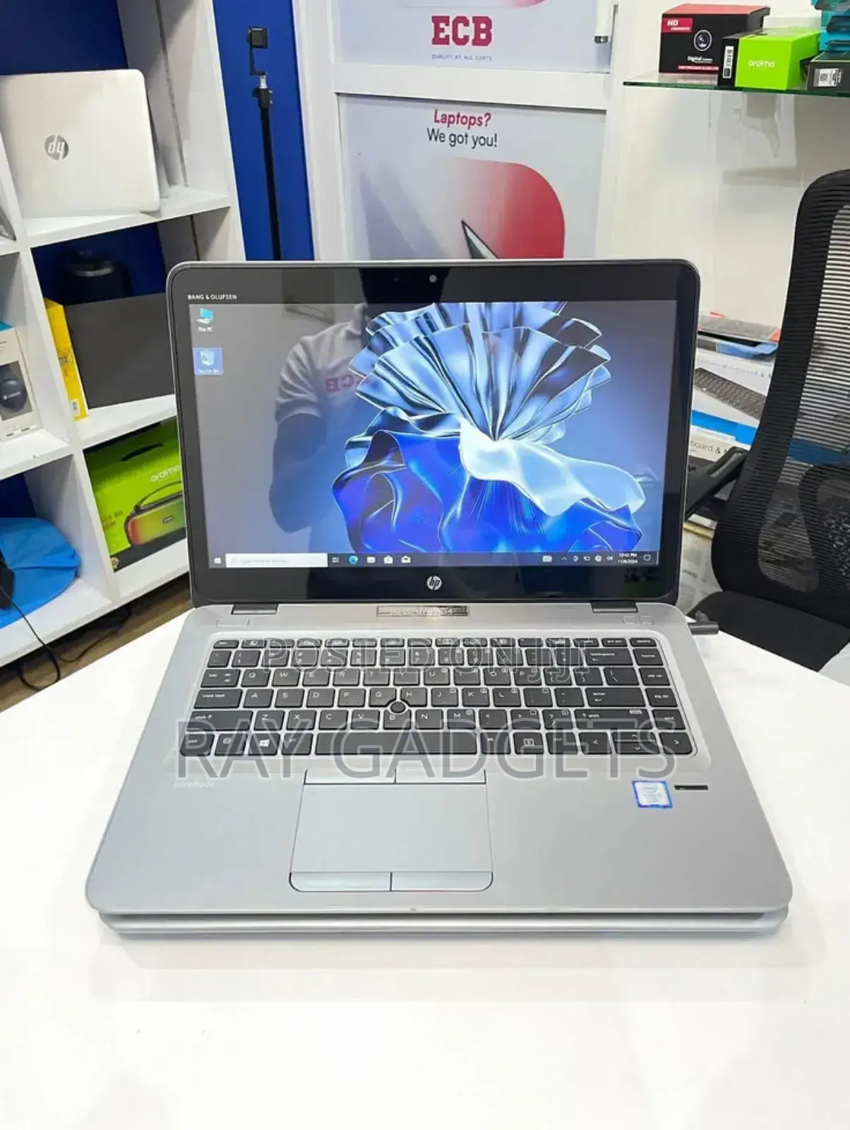 New Laptop HP EliteBook 840 8GB Intel Core i5 SSD 256GB