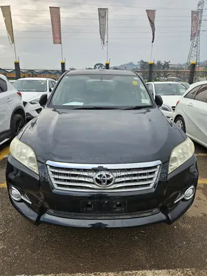 Toyota Vanguard 2013 Black