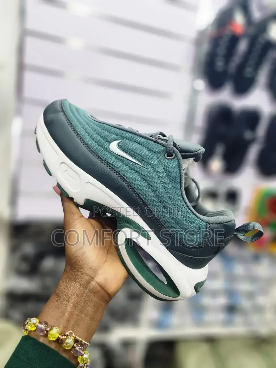Fits Unisex Sneakers
