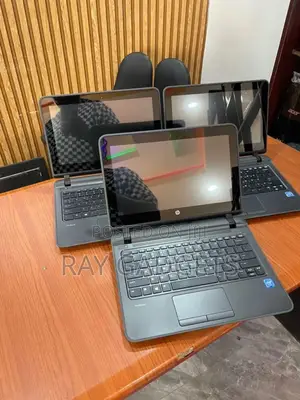 New Laptop Dell Latitude 3189 8GB Intel Core i3 SSD 128GB
