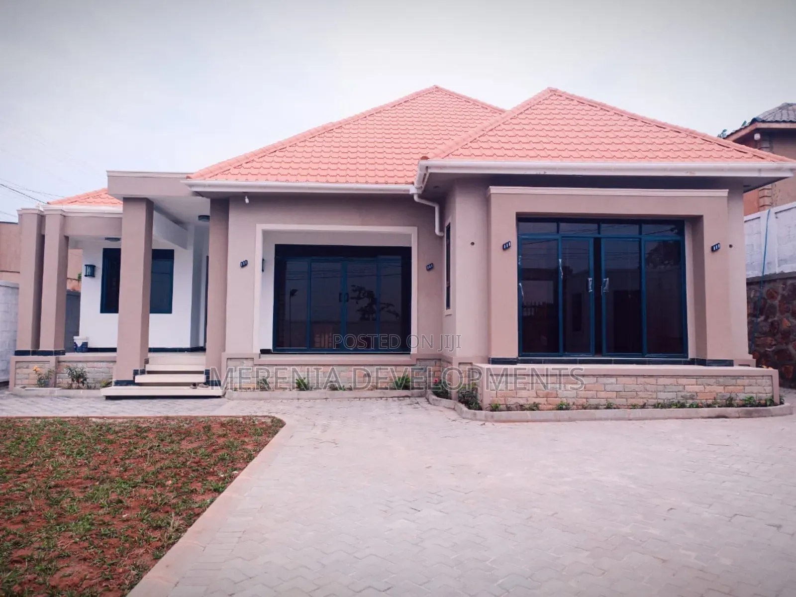 5bdrm House in Kira, Kawempe for sale