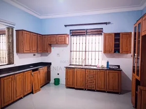 4bdrm House in Kira for sale