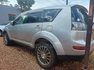 Mitsubishi Outlander 2008 Silver