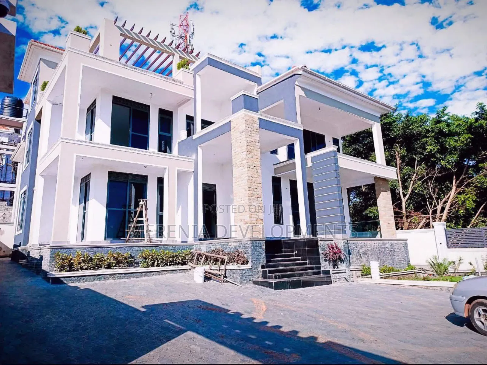 7bdrm House in Kyanja, Kawempe for sale