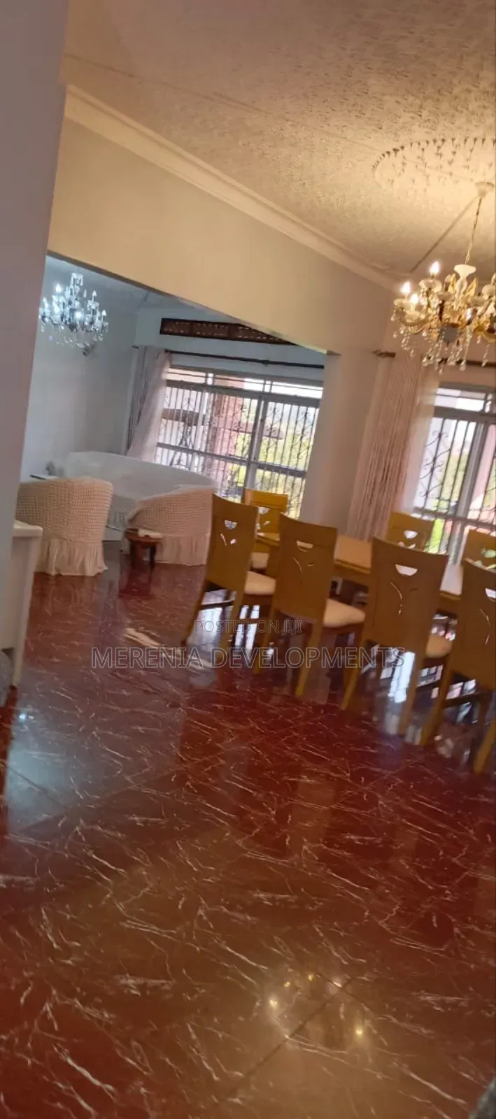 6bdrm Bungalow in Kira for sale