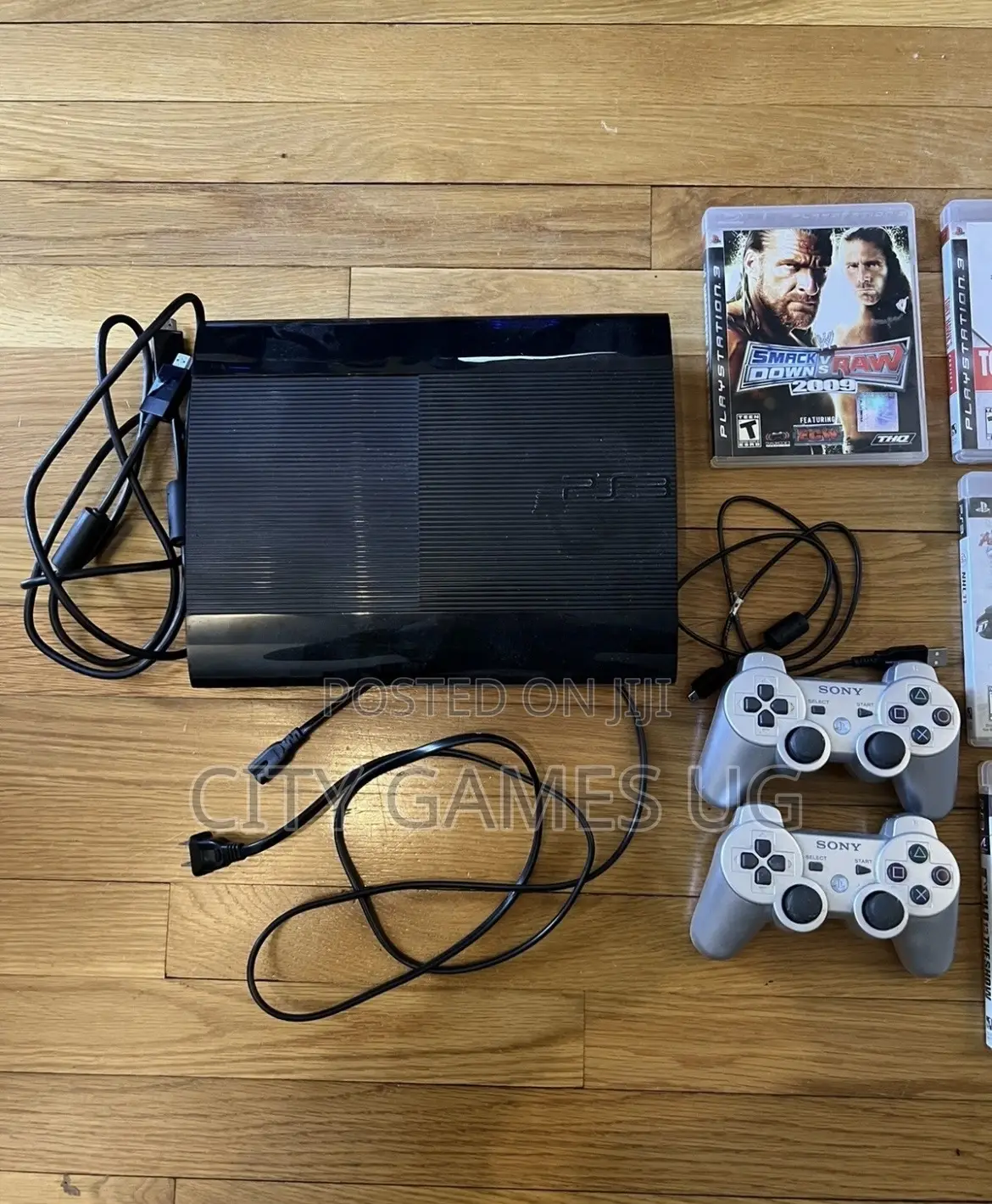 Sony Playstation 3 250gb Black Console With 2 Controllers + Games