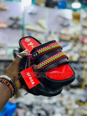 Classic Sandals in Black With Red