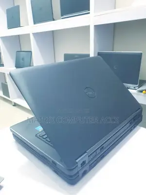 Laptop Dell Latitude 5450 8GB Intel Core i5 HDD 500GB