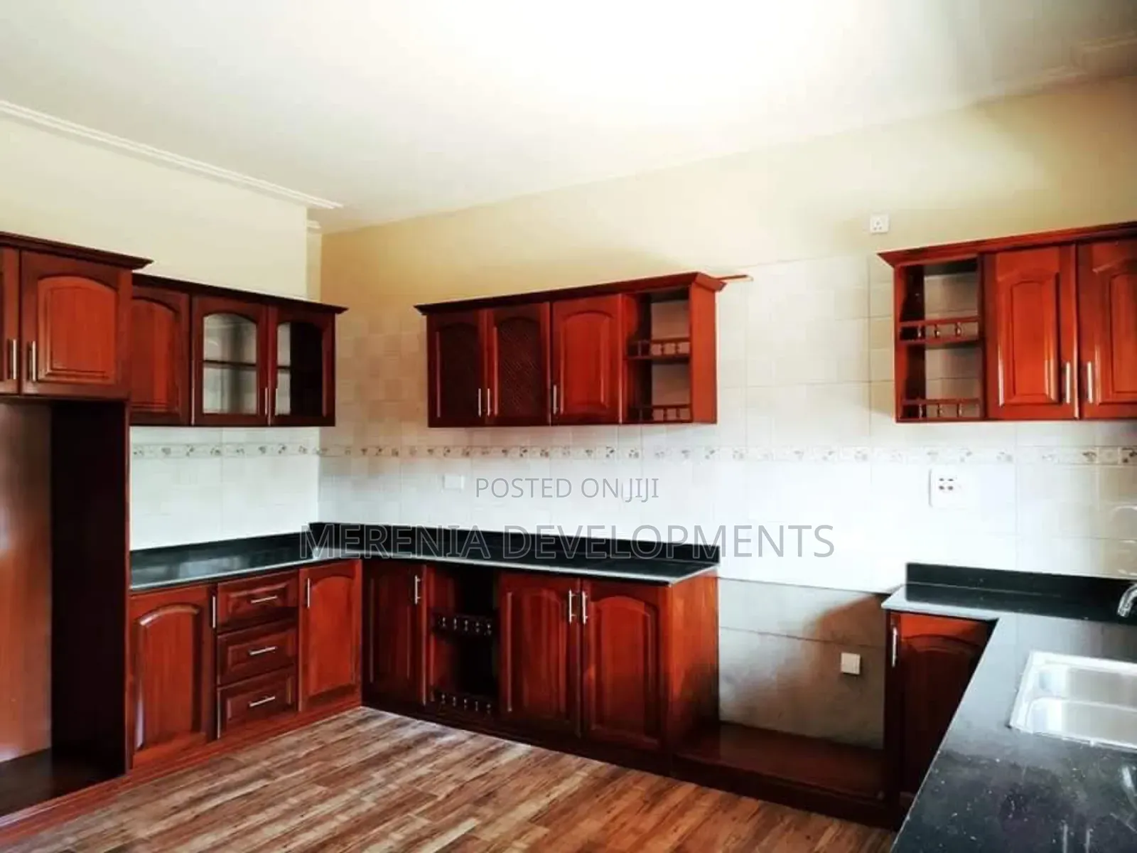 4bdrm House in Kira for sale
