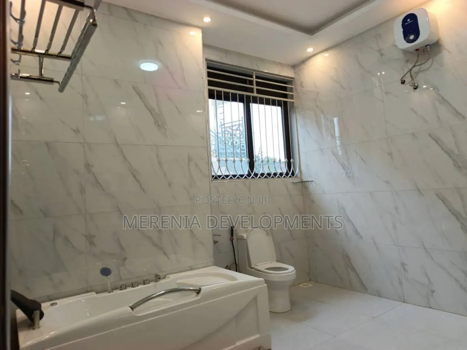 5bdrm House in Kira for sale