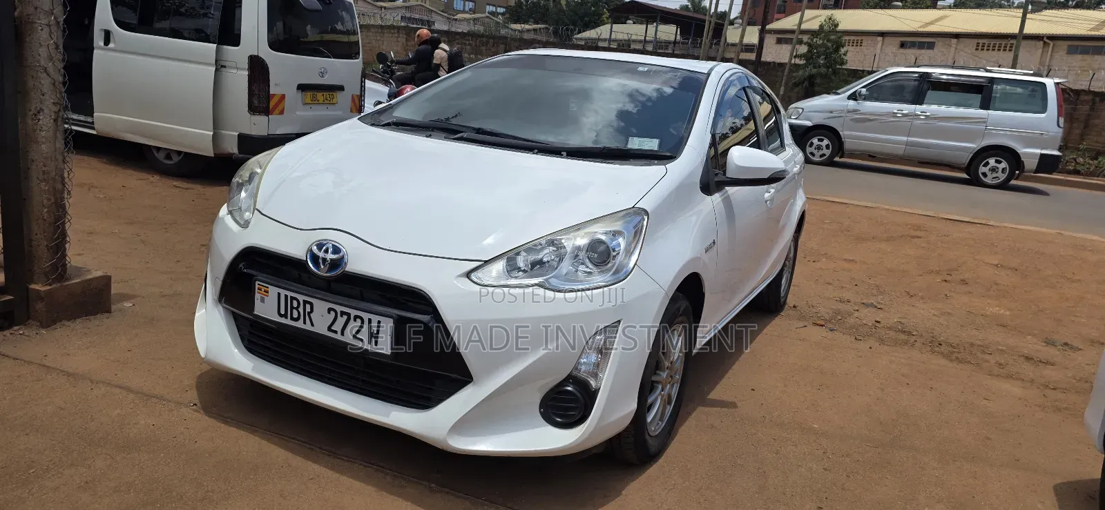 Toyota Aqua 2017 White