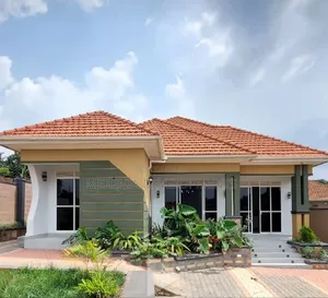 4bdrm House in Kyanja, Kawempe for sale