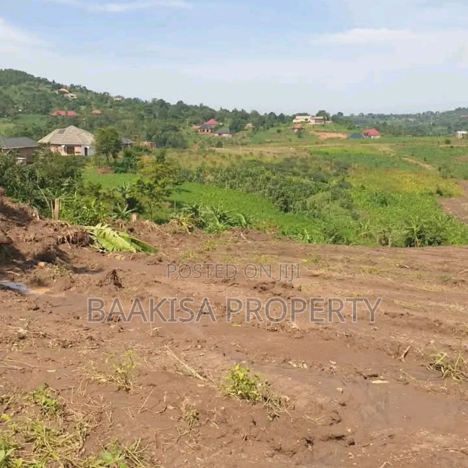 30ft by 70ft Plot on Sell in Matugga Buwambo