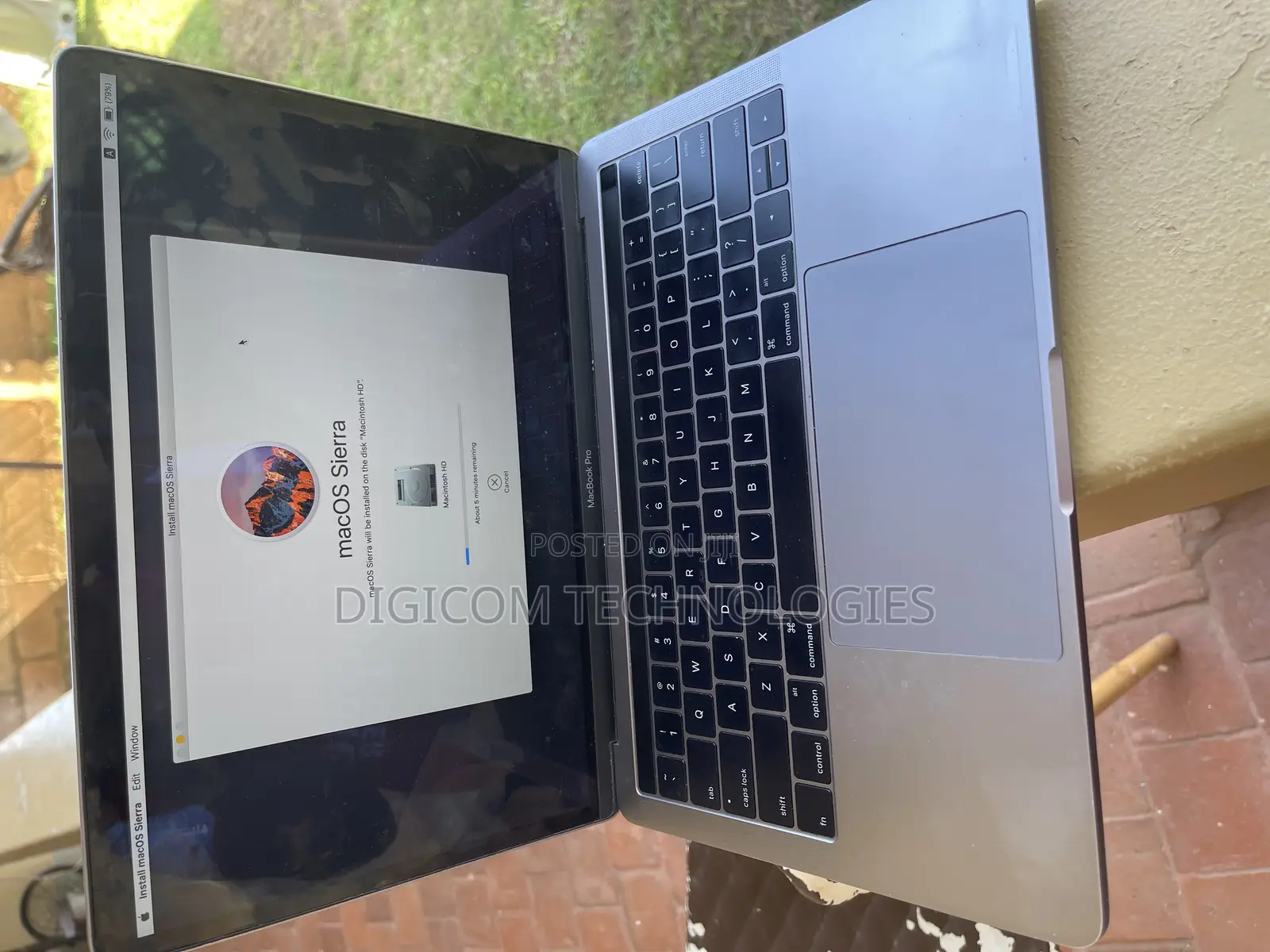 Laptop Apple MacBook 2016 16GB Intel Core i7 SSD 1T