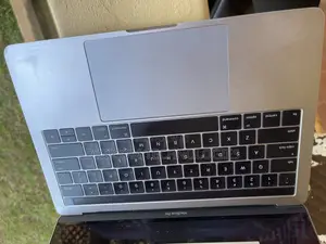 Laptop Apple MacBook 2016 16GB Intel Core i7 SSD 1T