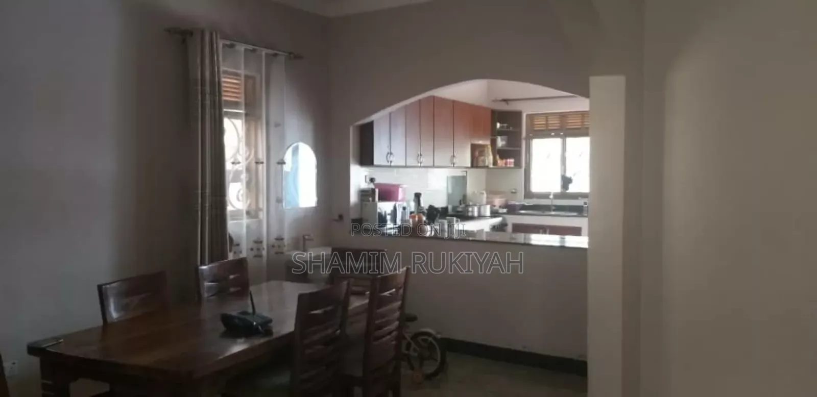 Furnished 4bdrm Bungalow in Royale Estate, Busukuma for sale